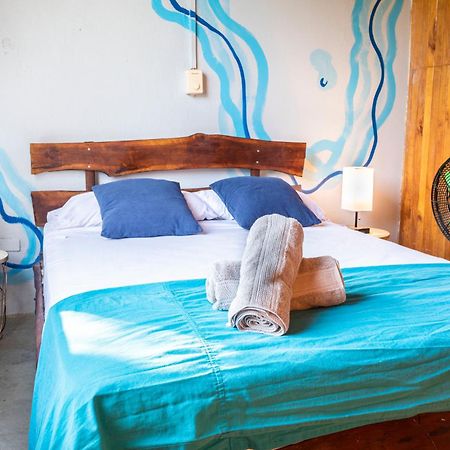 Argdivan Beach Hostel Sámara Dış mekan fotoğraf