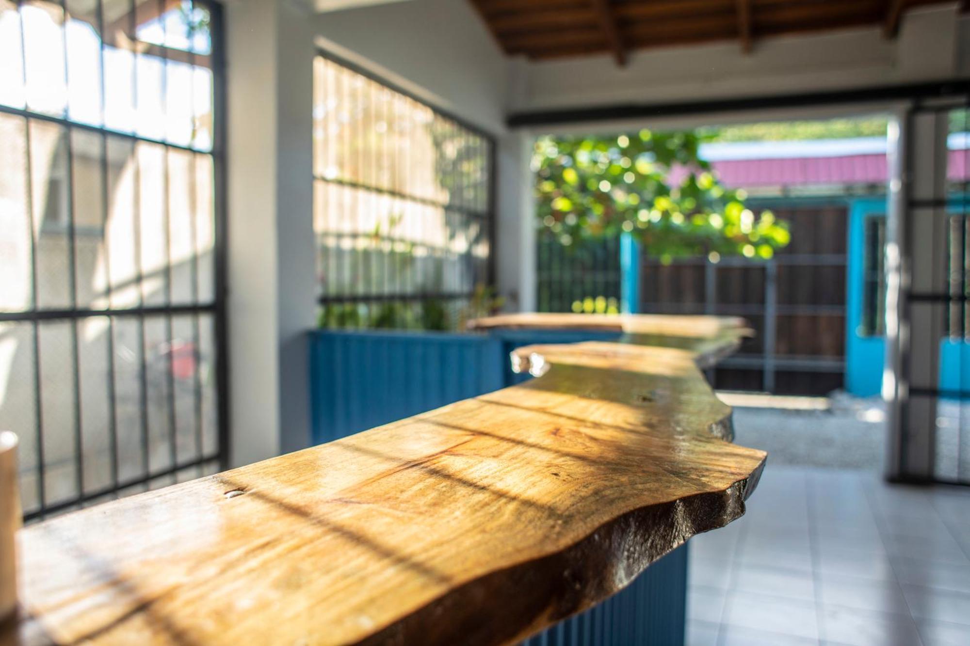 Argdivan Beach Hostel Sámara Dış mekan fotoğraf